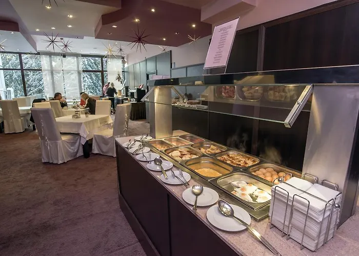 Belmont & ホテル 4*