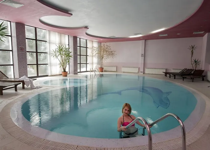 Belmont & ホテル パンポロボ