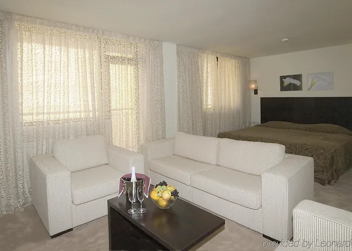 Belmont & 4* パンポロボ